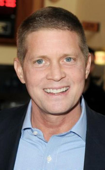 Robert Simonds